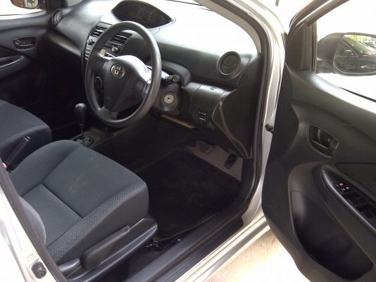 ขายรถ vios ตัว E ออโต้ สภาพสวย