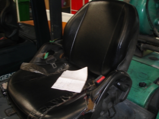 ขายฟอร์คลิฟต์ Mitsubishi FGE20T ปี 2004 ติดแก้สแล้ว สภาพดี ขายถูกมาก