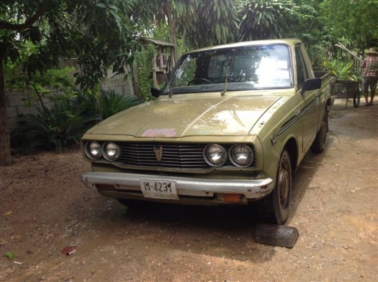 ขายกระบะ toyota rn20(สติ๊กเกอร์) เดิิม บางๆ แห้งๆ ไม่มีผุ