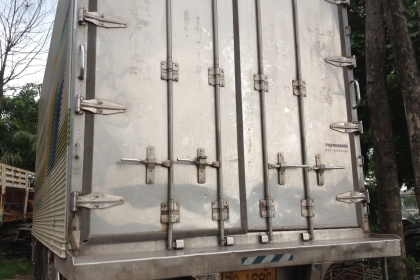 ขายตู้เปียก10ล้ออลูมิเนียม ใส่ปลามาก่อน เจ้าของดูแลดีรอนไม่บุบ พร้อมใช้ ตามรูป ขายตู้เปียก10ล้ออลูมิเนียม ใส่ปลามาก่อน เจ้าของดูแลดีรอนไม่บุบ พร้อมใช้ ตามรูป