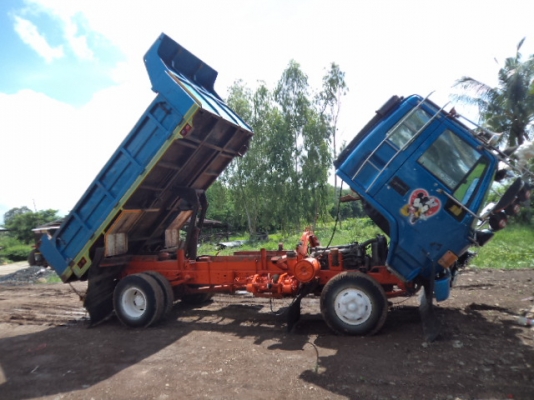 ขายรถ6ล้อดั้มอีซูซุร็อกแต่งสวยๆ175แรงราคาถูกๆ เบรกทิฟฟี พวงมาลัยเพาเวอร์ เอกพร้อมโอน