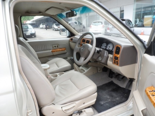 ขายNISSAN BIGM FRONTIER KING CAB 3.0 ZDi M FIRE MTรถบ้านแท้ใช้งานน้อย ปี 2003  T.086-527-9533