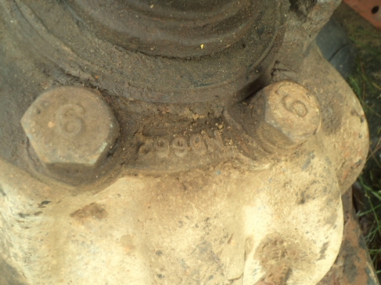 ขายเฟืองท้าย หกล้อ Nissan UD 8 รู ราคาถูก 10000