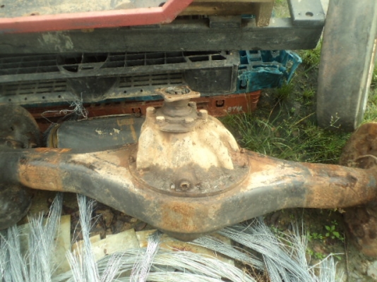 ขายเฟืองท้าย หกล้อ Nissan UD 8 รู ราคาถูก 10000