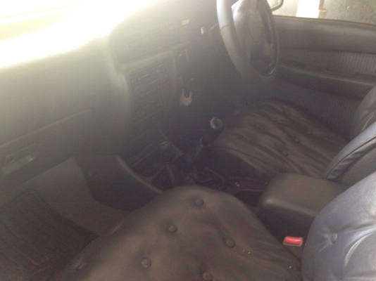 ขาย รถ4ประตู4WD เดิมบาง ใช้งานน้อย MAZDA FIGHTER 2.9 DOUBLECAB 4WD ปี45/02 เครื่องเดิมเกียร์เดิม เกียร์โฟล์ใช้งานปกติไม่หอน เดิมบางช่วงล่างแน่นคัสซีสวย ตัวท็อป ภายในสวยคอนโซลครบ หลังคาแครี่บอย ล้อแม็ก หน้า-หลังเดิมไม่เคยชนหนัก ไมล์ 13x,xxx สีสวยเดิมบาง พร