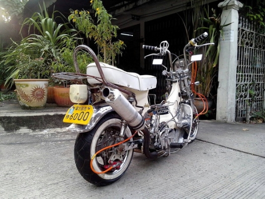 ขายชาลีแต่งสวยๆๆมีเล่มทะเบียนแต่มีสนิมเยอะหน่อยเอาแบบถูกๆๆเลย ขายชาลีแต่งสวยๆๆมีเล่มทะเบียนแต่มีสนิมเยอะหน่อยเอาแบบถูกๆๆเลย