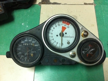 ไมล์วัดรอบ ขาถูกๆ ไว้เป็นอะไหล่ครับ