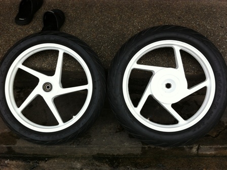 ล้อแม๊ก ใส่ Scoopyi click airbrade