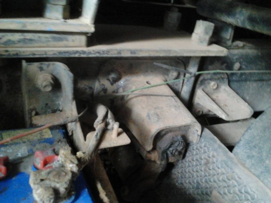 ***ขายแล้วครับขอบคุณ Truck2hand ขาย6ล้อบรรทุกน้ำมัน HINO FC 120 ซุปเปอร์เสี่ย FC2WELA ห้างแท้ เครื่องเดิมWO4D120HPเกียร์เดิมแน่นไม่หลวม ไม่เยิ้ม สภาพสวย ช่วงล่างแน่นไม่มีช้ำ คัสซีสวย หัวบางเดิม ภายในสวยคอนโซลครบ ยางดี6เส้น พร้อมอุปกรณ์จ่ายน้ำมันครบเซ็ต พร