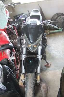 ถูกกว่านี้ไม่มีอีกแล้วฝากรูปให้พี่ที่อยู่สุราฎธานีครับgsx 400ccสำเนาทะเบียนครับหรือถ้าใครสนใจติดต่อมาใด้ครับ