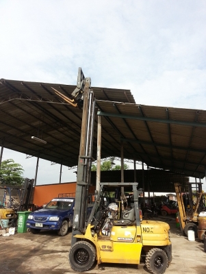 MITSUBISHI  FD30F14C  ปี 2002 เสา 4.5 เมตร ฮิ้งฟอล์ค