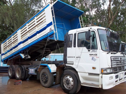 ขาย ฮีโน่โปรเฟีย 320 แรงม้า / ปี 2554 / 12 ล้อดั๊มดินทราย ( มีระบบลากพ่วง พร้อมลำโพง )