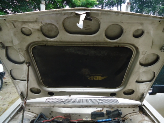 ขายรถเปอร์โยต์ 504 สภาพดี เปลี่ยนเครื่อง 3Y เครื่องเดินเรียบและเงียบ ติดแก๊สเรียบร้อยใช้ได้สองระบบ