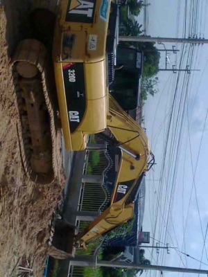 CAT320D รถสวย ไฟฟ้าครบ เล่มทะเบียน ต่อรองกับเจ้าของโดยตรง CAT320D รถสวย ไฟฟ้าครบ เล่มทะเบียน ต่อรองกับเจ้าของโดยตรง