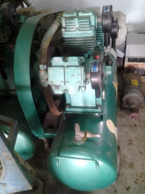 ขายปั๊มลม 15 hp ฟูเช็ง เครื่องนอกเดิมๆ รับประกันสินค้า 3 เดือน สินค้ามีปัญหายินดีคืนเงินเต็มจำนวนทันที สินค้าอยู่พุทธมฑลสาย 4 สนใจติดต่อ 081-5266979