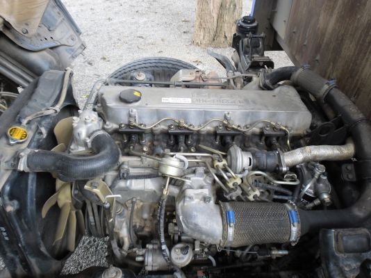 ขาย 6 ล้อ NKR-130 เทอร์โบว์ รถห้าง ปี 2001 สวยๆ ครับ ขาย 6 ล้อ NKR-130 เทอร์โบว์ รถห้าง ปี 2001 สวยๆ ครับ