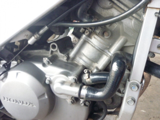 ฮอนด้า CBR 150คาร์บูเดิมๆเครื่องเงียบพร้อมใช้งาน