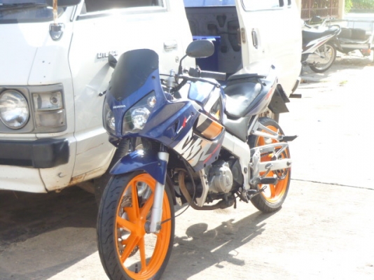 ฮอนด้า CBR 150คาร์บูเดิมๆเครื่องเงียบพร้อมใช้งาน