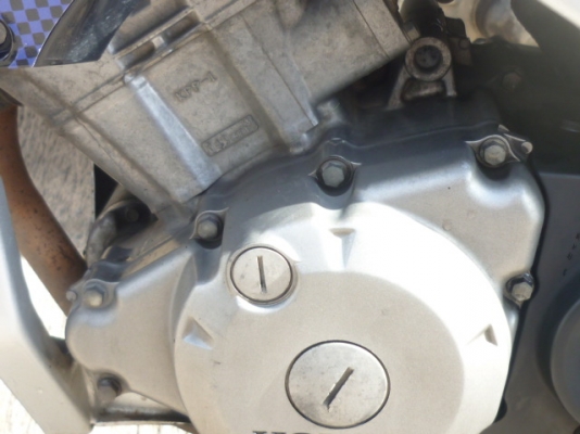 ฮอนด้า CBR 150คาร์บูเดิมๆเครื่องเงียบพร้อมใช้งาน