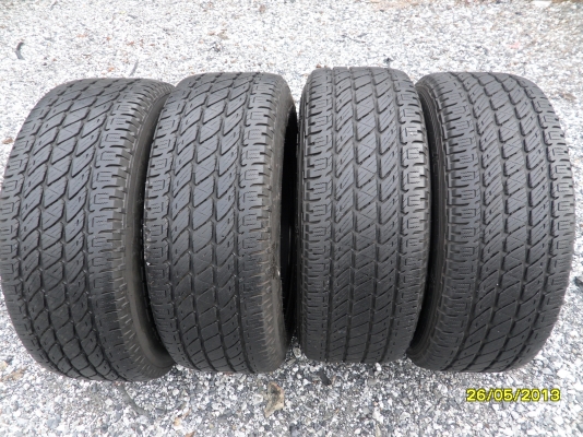ขายแม็กLENSO 6รู ขอบ18 พร้อมยางNITTO 265/60R18 ยางปี10 สวยๆ 1 ชุด