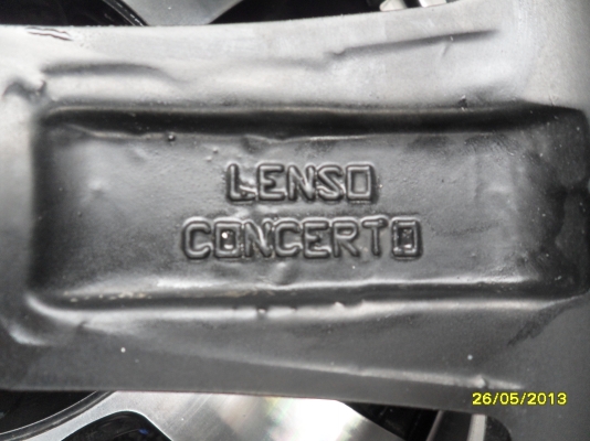 ขายแม็กLENSO 6รู ขอบ18 พร้อมยางNITTO 265/60R18 ยางปี10 สวยๆ 1 ชุด