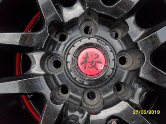 ขายแม็ก 4 รู100 114 ขอบ15 พร้อมยางDUNLOP 185/60R15 ยางปี11 สวยๆ 1 ชุด