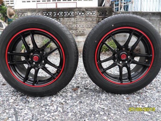 ขายแม็ก 4 รู100 114 ขอบ15 พร้อมยางDUNLOP 185/60R15 ยางปี11 สวยๆ 1 ชุด