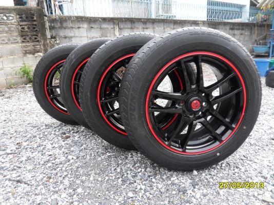 ขายแม็ก 4 รู100 114 ขอบ15 พร้อมยางDUNLOP 185/60R15 ยางปี11 สวยๆ 1 ชุด