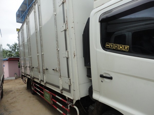 ขายFC9JLLAยาว6.50ตู้10บานพร้อมลิฟท้ายอลูมิเนียม