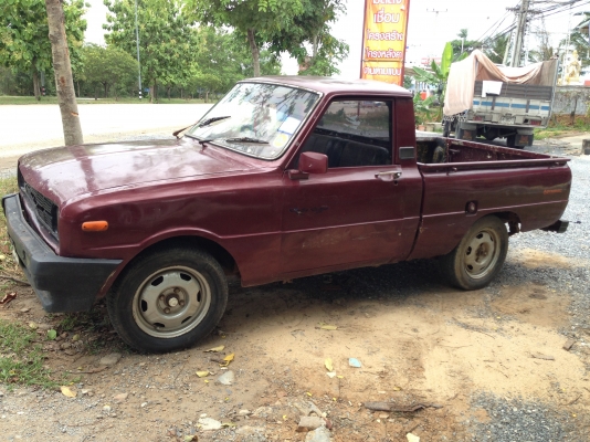 ขายมาสด้า1000  28000 คุยกันได้