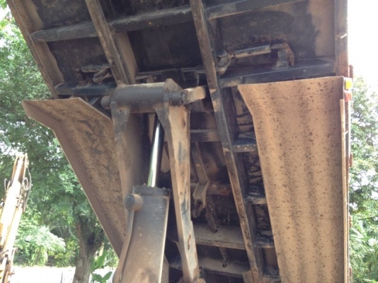 รถฮีโน่ 10 ล้อดั้ม FM3H 195 แรงม้า ปี 39 สนใจติดต่อ 081 - 6079515 รถฮีโน่ 10 ล้อดั้ม FM3H 195 แรงม้า ปี 39 สนใจติดต่อ 081 - 6079515