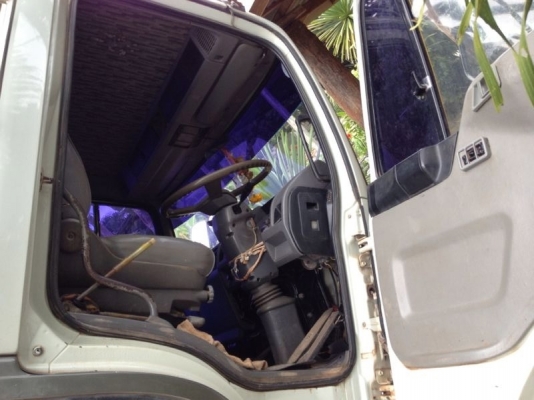 รถฮีโน่ 10 ล้อดั้ม FM3H 195 แรงม้า ปี 39 สนใจติดต่อ 081 - 6079515 รถฮีโน่ 10 ล้อดั้ม FM3H 195 แรงม้า ปี 39 สนใจติดต่อ 081 - 6079515