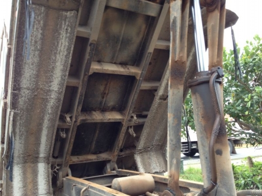 รถฮีโน่ 10 ล้อดั้ม FM3H 195 แรงม้า ปี 39 สนใจติดต่อ 081 - 6079515 รถฮีโน่ 10 ล้อดั้ม FM3H 195 แรงม้า ปี 39 สนใจติดต่อ 081 - 6079515