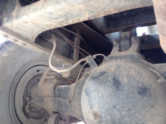 รถฮีโน่ 10 ล้อดั้ม FM3H  195 แรงม้า   สนใจติดต่อ 081 - 6079515