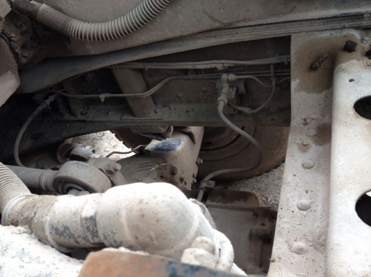 รถฮีโน่ 10 ล้อดั้ม FM3H  195 แรงม้า   สนใจติดต่อ 081 - 6079515