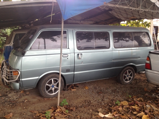 ขายรถตู้โตโยต้า หัวแตงโม 2500 สภาพสวย