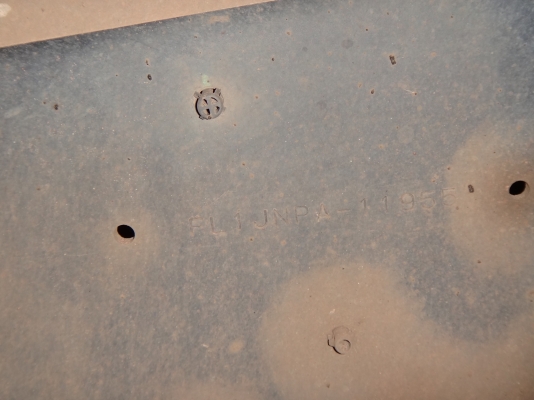 ขายด่วน  รถสิบล้อเพลาเดียว HINO MEGA   FL1J 220 แรง กระบะมิเนียม ปี 49 ยางเรเดียล  เดิมจัด พร้อมขาย  พร้อมใช้งาน