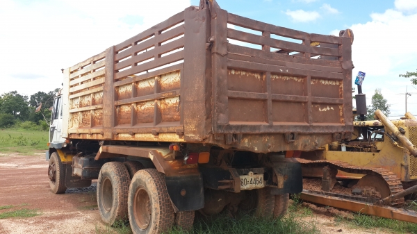 ขายด่วนไอ้หลงเบรคใหญ่สองเพลาสภาพเดิมๆMITSUBISHIFN527MTD46##ราคาแบบนี้หายากรีบจอง