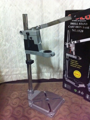 แท่นจับสว่านมือ รุ่นเล็ก SOLO (ของใหม่)