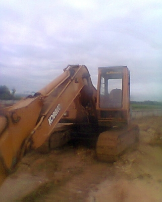 ขายKOBELCO SK04 สภาพพร้อมใช้ ติดต่อได้ที่คุณอ๊อฟ พิจิตร 086-737-9991