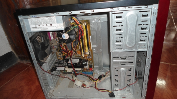 ขายคอมมือสอง