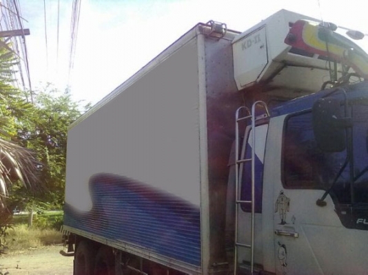 รถบรรทุก 10 ล้อตู้เย็น ยี่ห้อ HINO รุ่น FL3H 195 แรงม้า