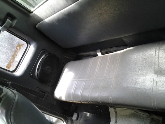 ขายเอาไปทำอะไหร่ครับทั้งคันอุปกรณ์ครบ ไม่มีแต่เครื่องเกียร์ มีเอกสารซื้อขาย