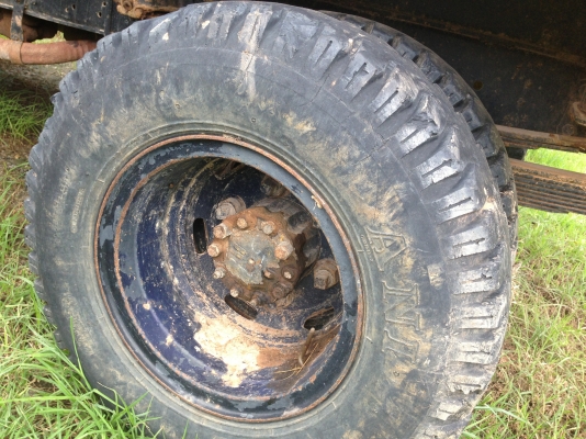 ISUZU ROCKY 175 HP 6BG1 หกล้อดั๊มพ์ ช่วงล่างใหญ่คัชซีสวยมากๆ กระบะดั๊มพ์เหล็ก 6 ตันยิงหน้าความยาว 3.60 เมตรสภาพดี เครื่องแห้งดีไม่เยิ้ม ภายในคอนโซลสวยครบ พวงมาลัยเพาเวอร์ ระบบเบรคทริ๊ปฟี้ ช่วงล่างยาง 8.25 ขอบ 16 สภาพดี 70\% พร้อมบรรทุกพร้อมใช้งาน เอกสารทะเ