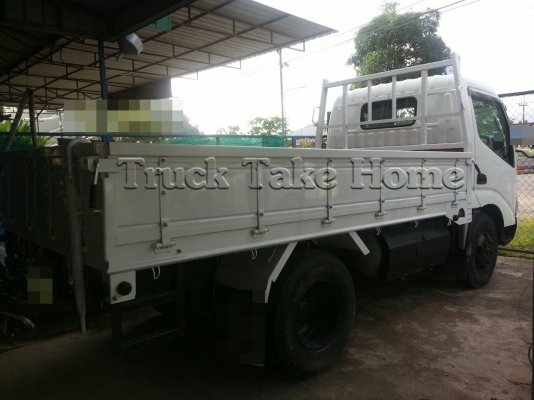 Hino dutro 130 แรงม้า ราคา 630,000 บาทค่ะ