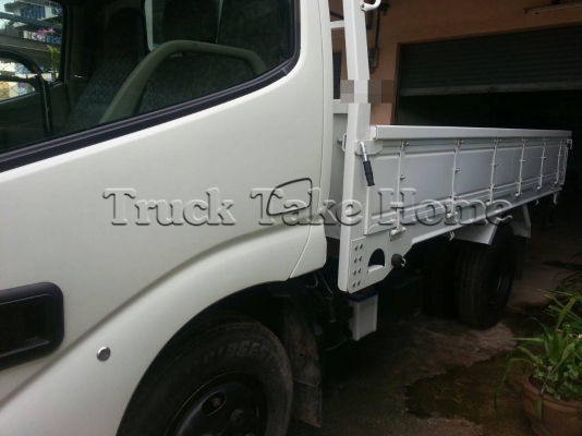 Hino dutro 130 แรงม้า ราคา 630,000 บาทค่ะ