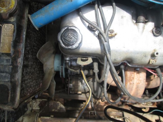 เครื่อง+เกียร๋รถมาสด้า 1200 เครื่อง+เกียร๋รถมาสด้า 1200