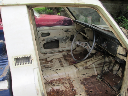 ขายมาสด้า 1000 เหมา2 คัน