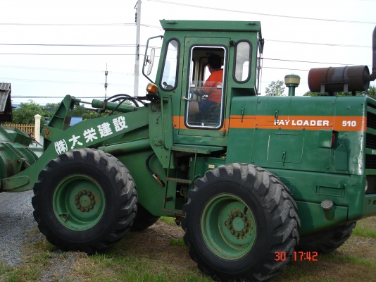 รถตักล้อยาง Komatsu 510 สภาพสวยมากเก่าญี่ปุ่น100\%สนใจติดต่อ 081-9485494 ราคาคุยกันได้สบายๆ