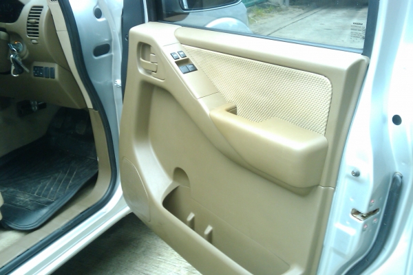 ขาย Nissan Big-M FRONTIER NAVARA KING CAB 2.5 SE MT ปี 2010